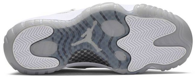 Air Jordan 11 Retro 'Vast Grey' AR0715-100