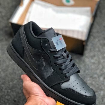 Air Jordan 1 Low " Triple Black" 553558-056