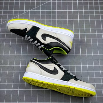 Air Jordan 1 Low "Venom Green" 553558-009