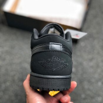 Air Jordan 1 Low 