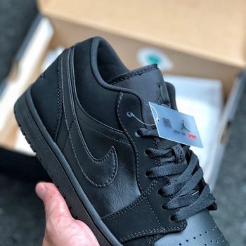 Air Jordan 1 Low 