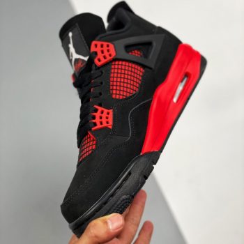 Air Jordan 4 