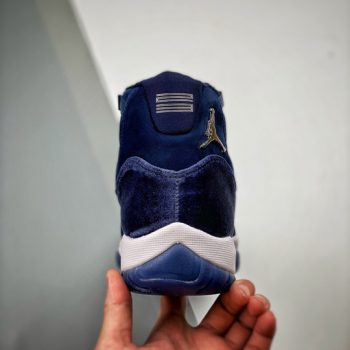 Air Jordan 11 Velvet Midnight Navy,Metallic Silver-White AR0715-441