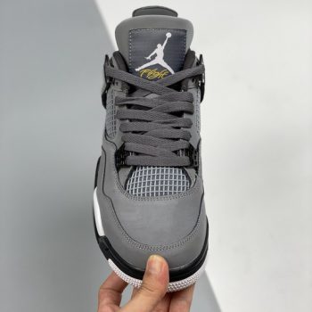 Air Jordan 4 Retro Cool Grey,Chrome-Dark Charcoal-Varsity Maize