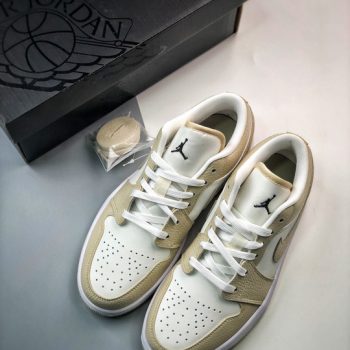 Air Jordan 1 Low 