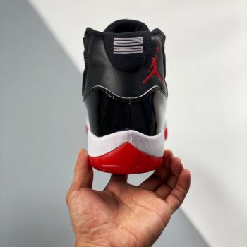 Air Jordan 11 