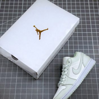 Air Jordan 1 Low " Spruce Aura" CW1381-003