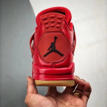 Air Jordan 4 