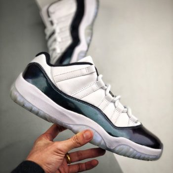 Air Jordan 11 Low 