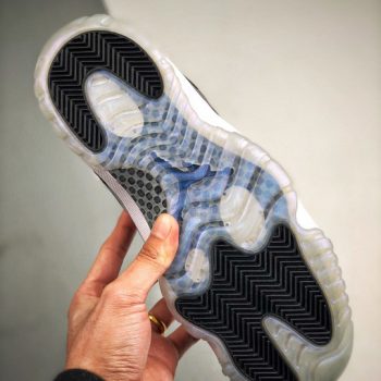 Air Jordan 11 Low 