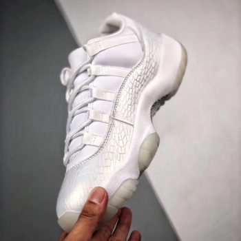 Air Jordan 11 Low PRM HC 