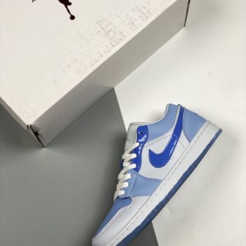 Air Jordan 1 Low 