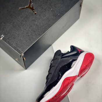 Air Jordan 11 CMFT Low 