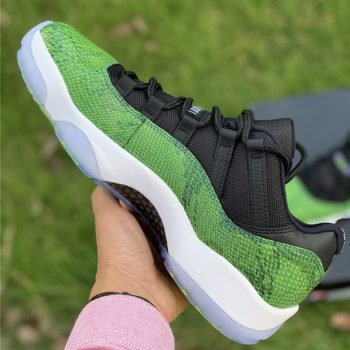 Air Jordan 11 Retro Low Black,Nightshade-White-Volt Ice