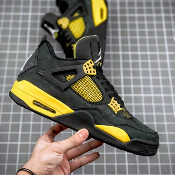 Air Jordan 4 