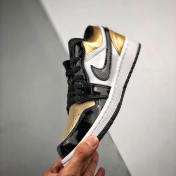 Air Jordan 1 Low 