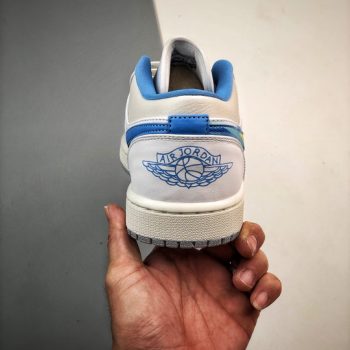 Air Jordan 1 Low 