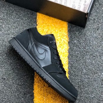 Air Jordan 1 Low " Triple Black" 553558-056