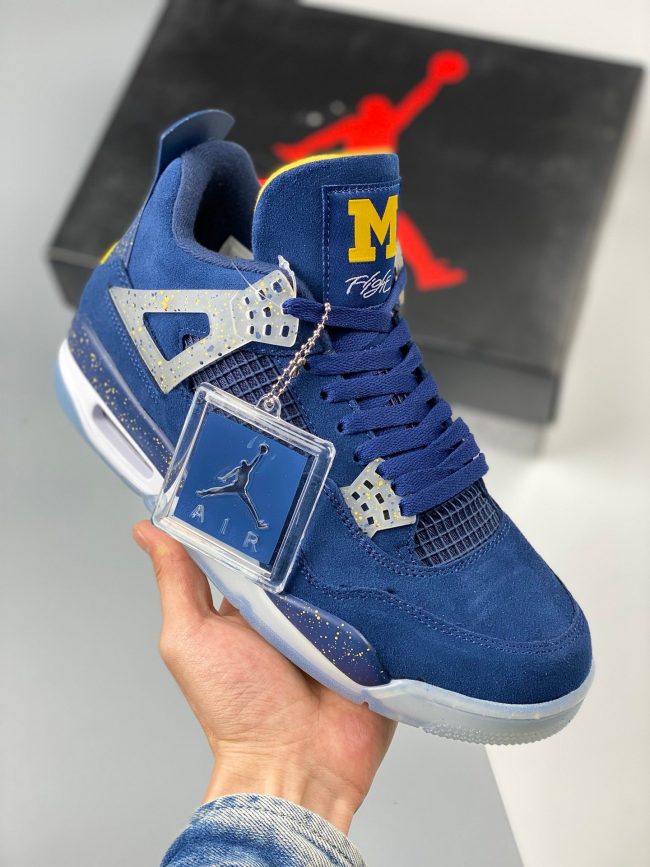 Air Jordan 4 " Michigan Wolverines" PE