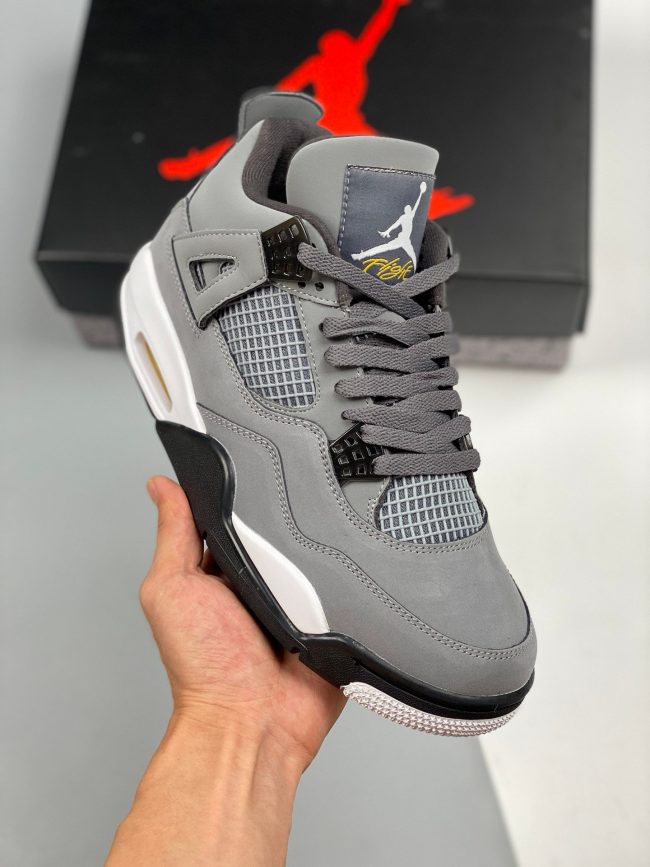 Air Jordan 4 Retro Cool Grey,Chrome-Dark Charcoal-Varsity Maize