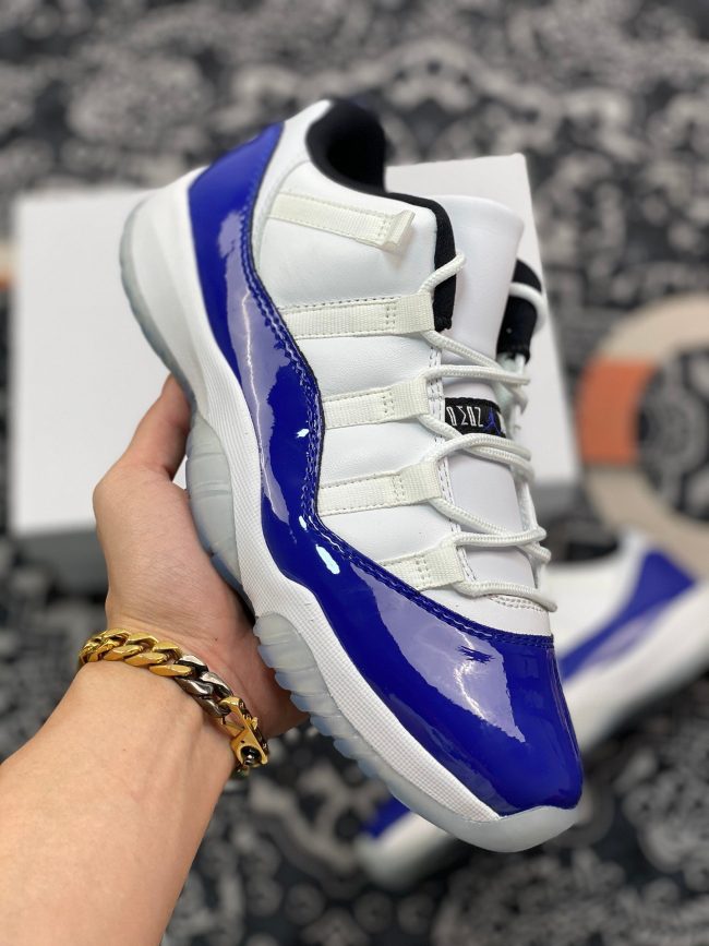 Air Jordan 11 Low White,Black-Concord