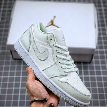 Air Jordan 1 Low " Spruce Aura" CW1381-003