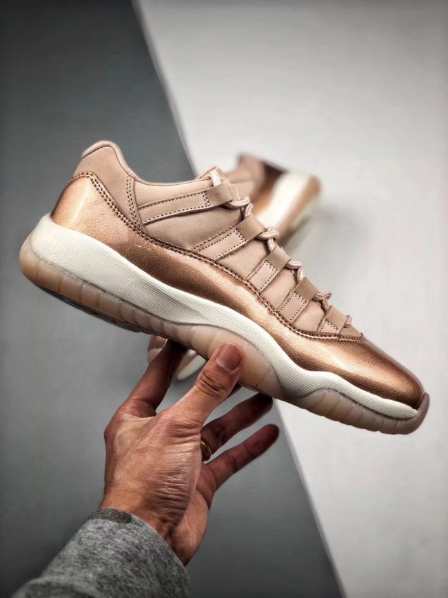 Air Jordan 11 Low WMNS " Rose Gold" AH7860-105