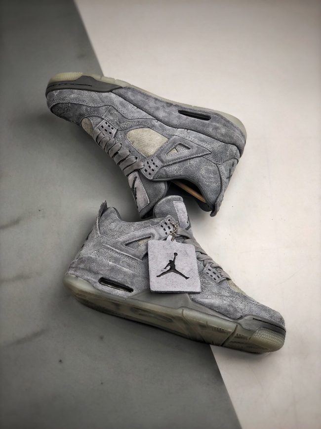 KAWS x Air Jordan 4 Cool Grey,White 930155-003