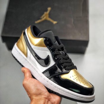 Air Jordan 1 Low " Gold Toe" CQ9447-700