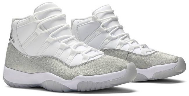 Air Jordan 11 Retro 'Vast Grey' AR0715-100