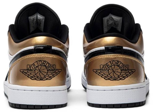 Air Jordan 1 Low 'Gold Toe' CQ9447-700