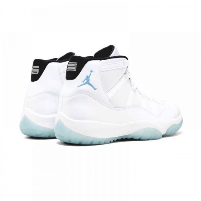 Air Jordan 11 RETRO "LEGEND BLUE"