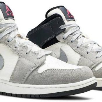 Air Jordan 1 Mid 'White Grey Hyper Pink' 555112-117