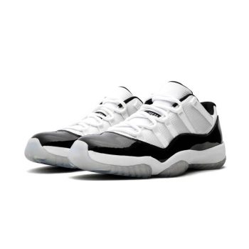 Air Jordan 11 Retro Low "Concord"