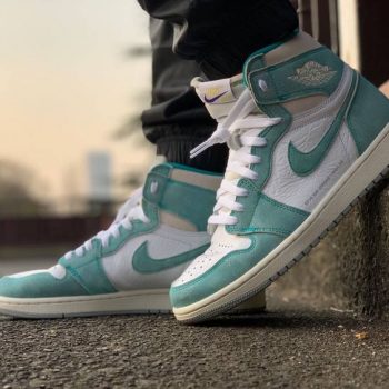 Air Jordan 1 Retro High OG 'Turbo Green' 555088-311