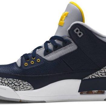 Air Jordan 3 Retro 'Michigan' PE AJ3-820064