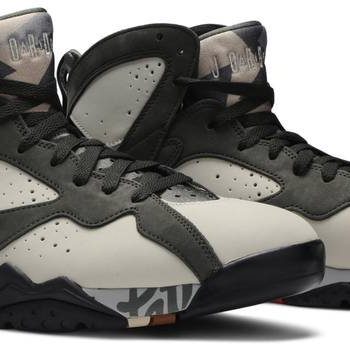 Patta x Air Jordan 7 Retro SP 'Icicle' AT3375-100