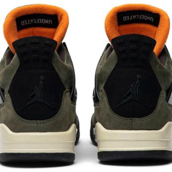 Undefeated x Air Jordan 4 Retro JBM351-M1