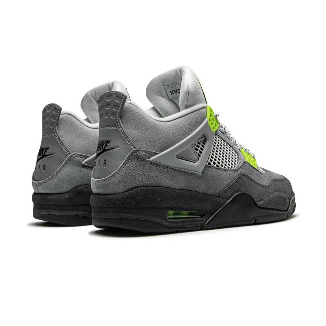 Jordan Air Jordan 4 Retro SE "Neon"