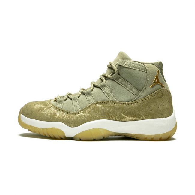 Air Jordan 11 Retro "Neutral Olive"