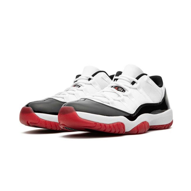 Air Jordan 11 Retro Low "Concord-Bred"