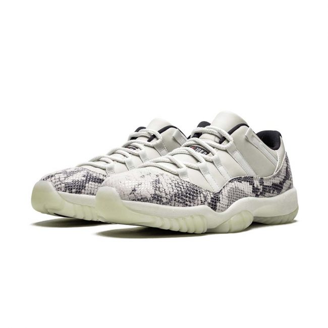 Air Jordan 11 Retro Low "Snakeskin Light Bone"