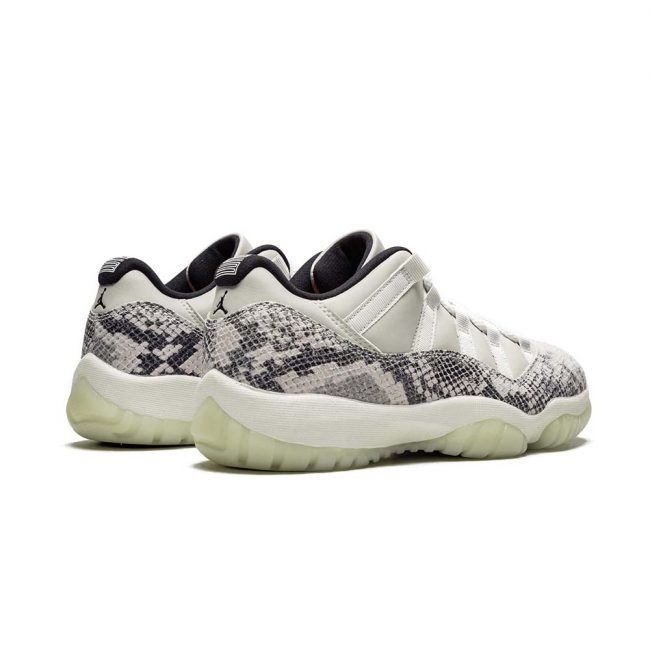 Air Jordan 11 Retro Low "Snakeskin Light Bone"