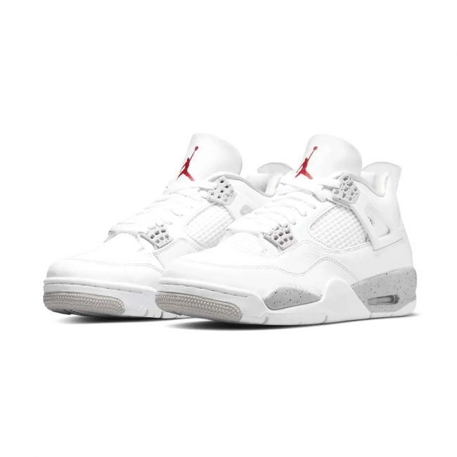 Air Jordan 4 "White Oreo"