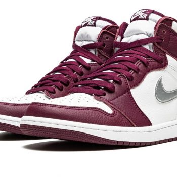 Nike Air Jordan 1 Bordeaux