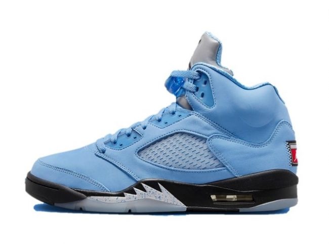 Nike Air Jordan 5 UNC