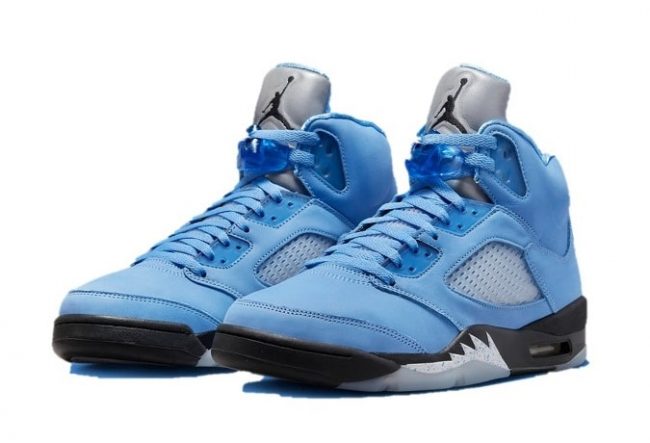 Nike Air Jordan 5 UNC