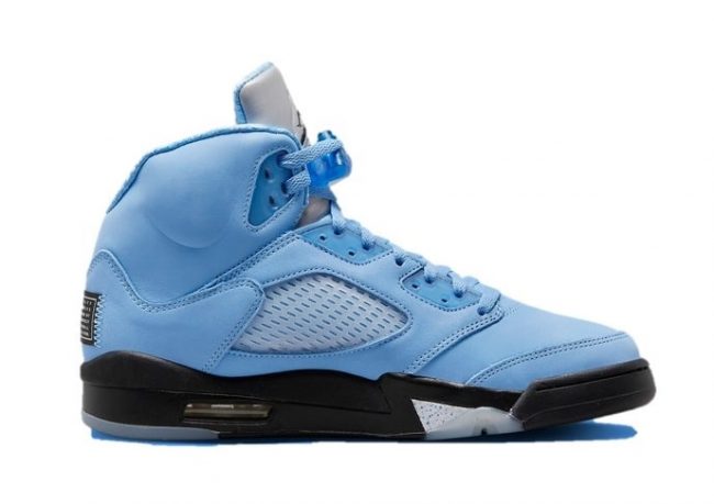 Nike Air Jordan 5 UNC