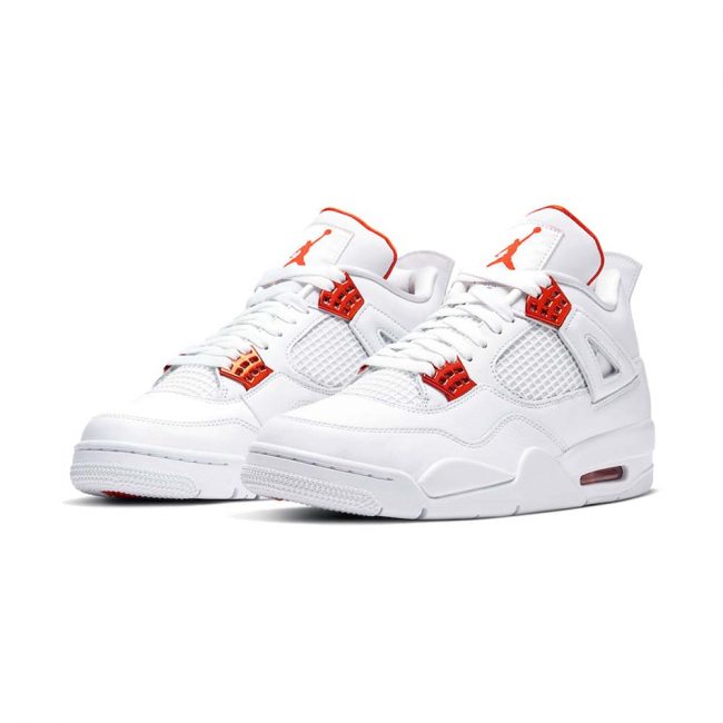 Air Jordan 4 "Orange Metallic"