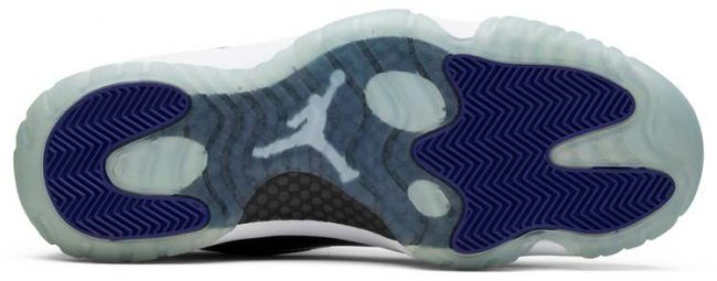 Air Jordan 11 Retro Low 'Concord' 528895-153